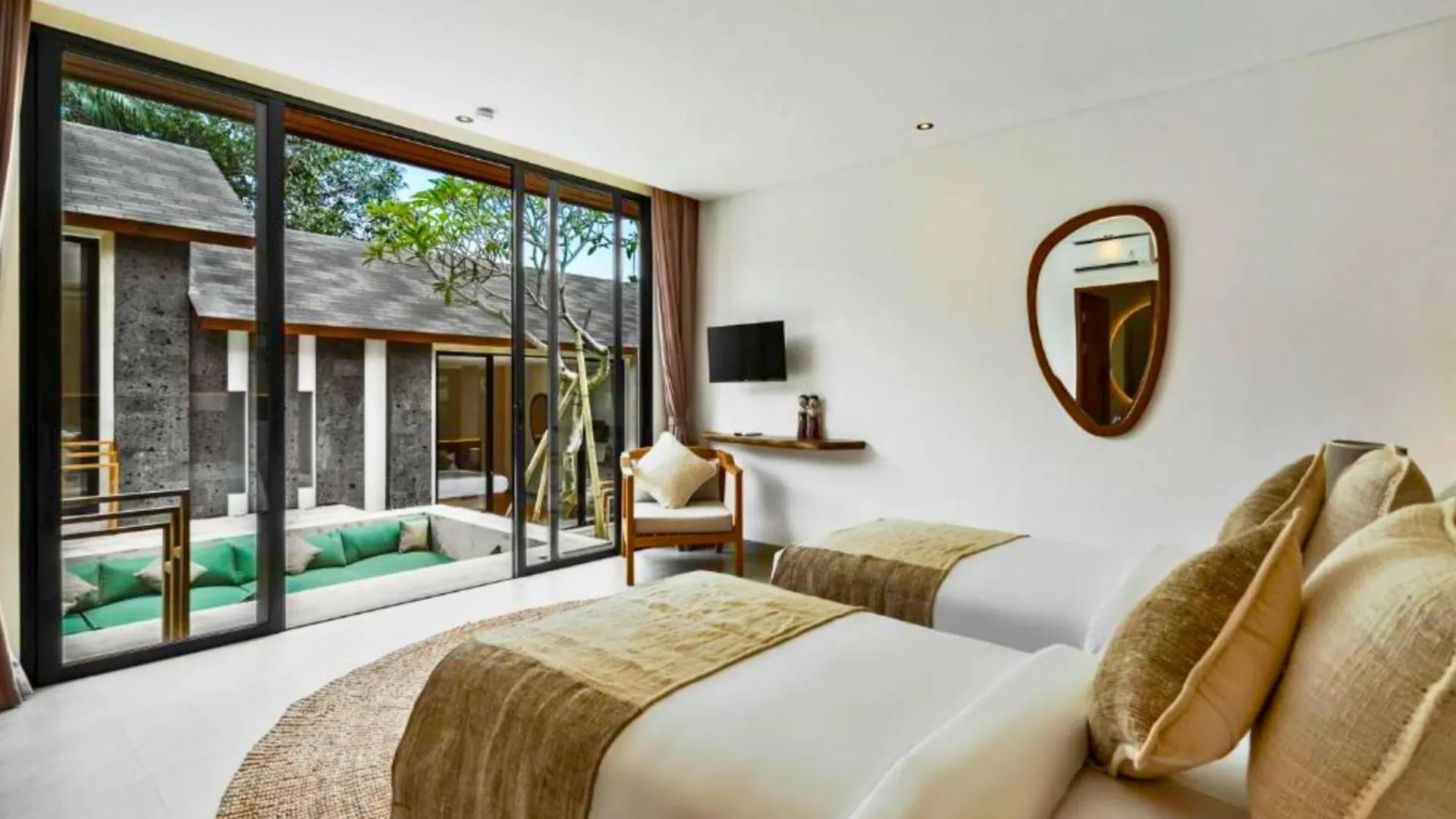Radhani 4 Bedroom Private Pool Villa Zn205 Ubud